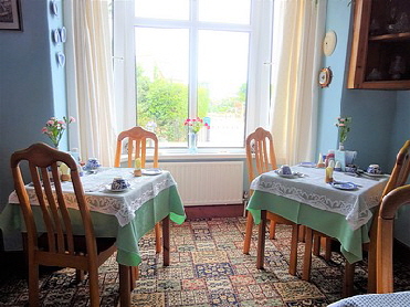 The light, bright, Halcyon Breakfast room
